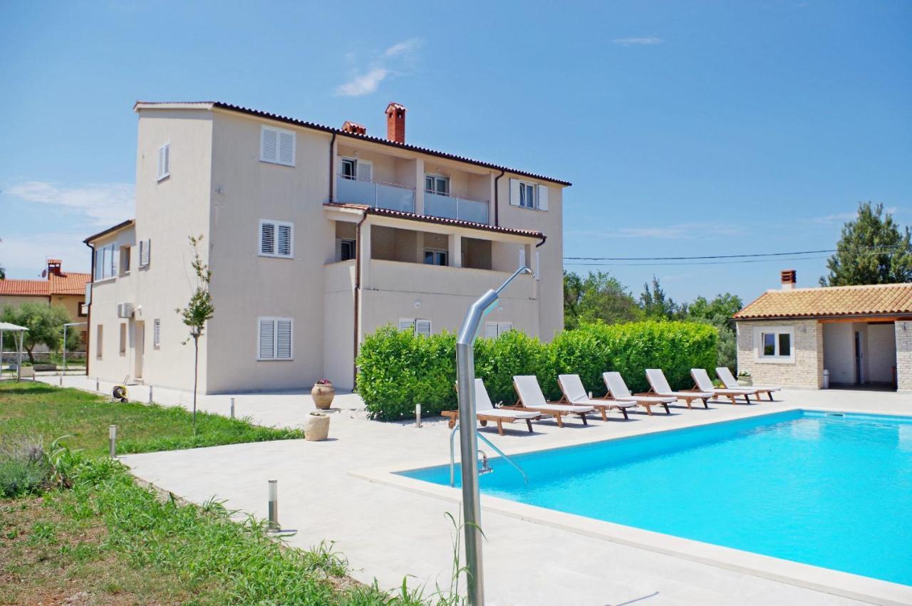 Holiday Apartments In House Sanja Rakalj Exterior foto